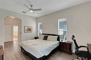 Beautiful 5 Bed Pool Home In Reunion-1223ms 5 Bedroom Home by RedAwnin