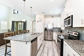 Spacious 5 Bed Pool Home With Game Room-5488sc 5 Bedroom Home by RedAw