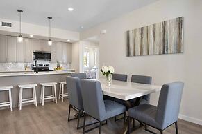 Primo Lagoon Retreat 3 Bedroom Condo