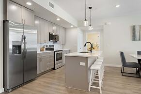 Primo Lagoon Retreat 3 Bedroom Condo