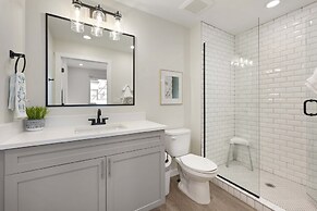 Primo Lagoon Retreat 3 Bedroom Condo