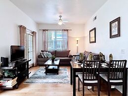 Lovely Family Townhome In Great Location-2200scd 4 Bedroom Townhouse b
