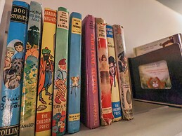 Astondene, East Cliff