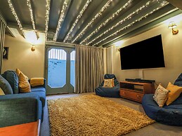 Astondene, East Cliff