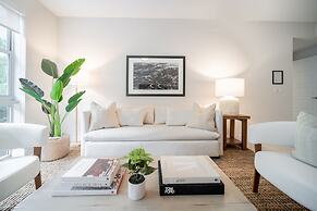 Tucker at Palmer Dadeland Miami