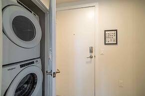 Tucker at Palmer Dadeland Miami