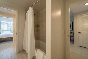 Tucker at Palmer Dadeland Miami