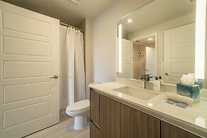 Tucker at Palmer Dadeland Miami