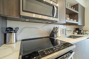 Tucker at Palmer Dadeland Miami