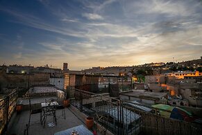 Riad Qamar Fez