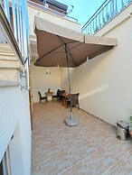 Studio Leo Apartment