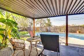 Central Seabrook Home: Pool ~ 2 Mi to Nasa Center!