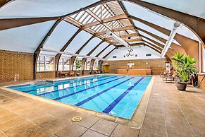 1/2 Mi to Lake Dillon: Mtn-view Condo in Frisco