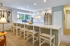 1/2 Mi to Lake Dillon: Mtn-view Condo in Frisco