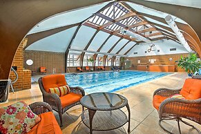 1/2 Mi to Lake Dillon: Mtn-view Condo in Frisco