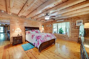 Secluded Broken Bow Cabin w/ Fire Pit and Deck!