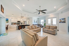 Marco Island Home w/ Heated Pool + Screened Lanai!