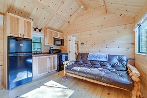 Catskills Tiny Home Cabin: Surrounded by Nature!