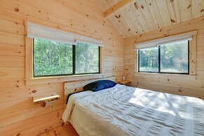 Catskills Tiny Home Cabin: Surrounded by Nature!