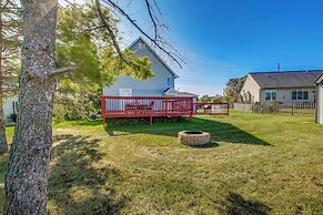 Steps to Lake Michigan: Manitowoc Home w/ Fire Pit