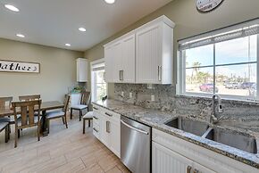 Bright, Modern Corpus Christi Condo: 2 Mi to Beach