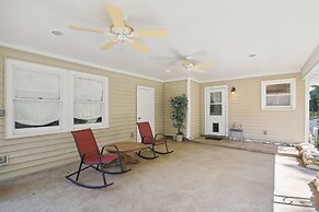 Natures Care: Home w/ Pond, 16 Mi to Memphis!