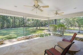 Natures Care: Home w/ Pond, 16 Mi to Memphis!