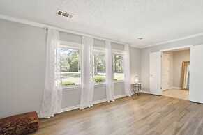 Natures Care: Home w/ Pond, 16 Mi to Memphis!