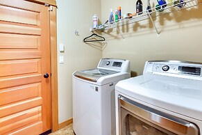 Springfield Home w/ Yard ~ 9 Mi to Downtown Eugene