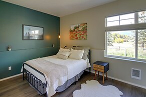 Pet-friendly Stevensville Home w/ Mountain Views!