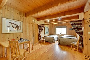 Pet-friendly House w/ Deck: Near Crater Lake!