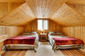 Pet-friendly House w/ Deck: Near Crater Lake!