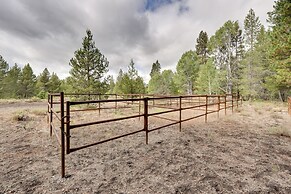 Pet-friendly House w/ Deck: Near Crater Lake!