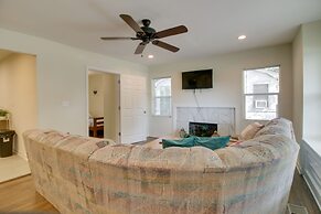 Inviting Shelby Retreat w/ Private Yard & Hot Tub!