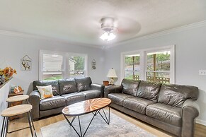 Cozy Virginia Escape w/ Deck, Grill & Fire Pit!