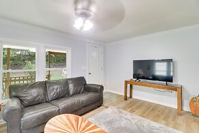 Cozy Virginia Escape w/ Deck, Grill & Fire Pit!