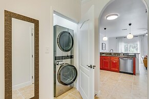 Charming Navarre Townhome: 5 Mi to Beach!