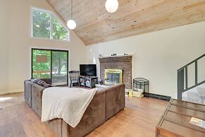 Community Beach Access: Modern Poconos Cabin!