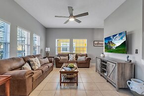 Create Lasting Magical Memories! Resort Home for 8