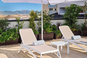 Apartamentos Luna Suites Granada