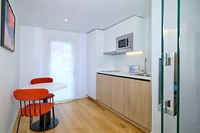 Apartamentos Luna Suites Granada