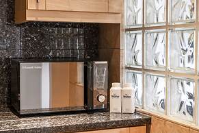 Serviced Chelsea Flat