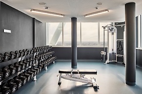 H4 Hotel Wyndham Paris Pleyel Resort