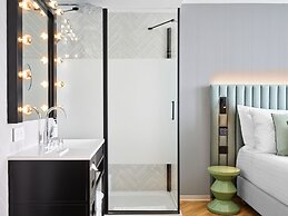H4 Wyndham Paris Pleyel