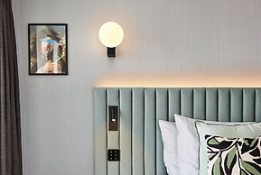 H4 Hotel Wyndham Paris Pleyel Resort