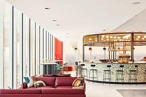 H4 Hotel Wyndham Paris Pleyel Resort