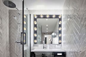 H4 Hotel Wyndham Paris Pleyel Resort