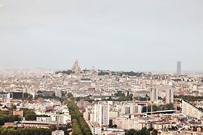 H4 Hotel Wyndham Paris Pleyel Resort