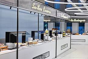 H4 Hotel Wyndham Paris Pleyel Resort