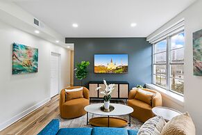 Downtown Delight 4BR 2BATH Luxury Condo